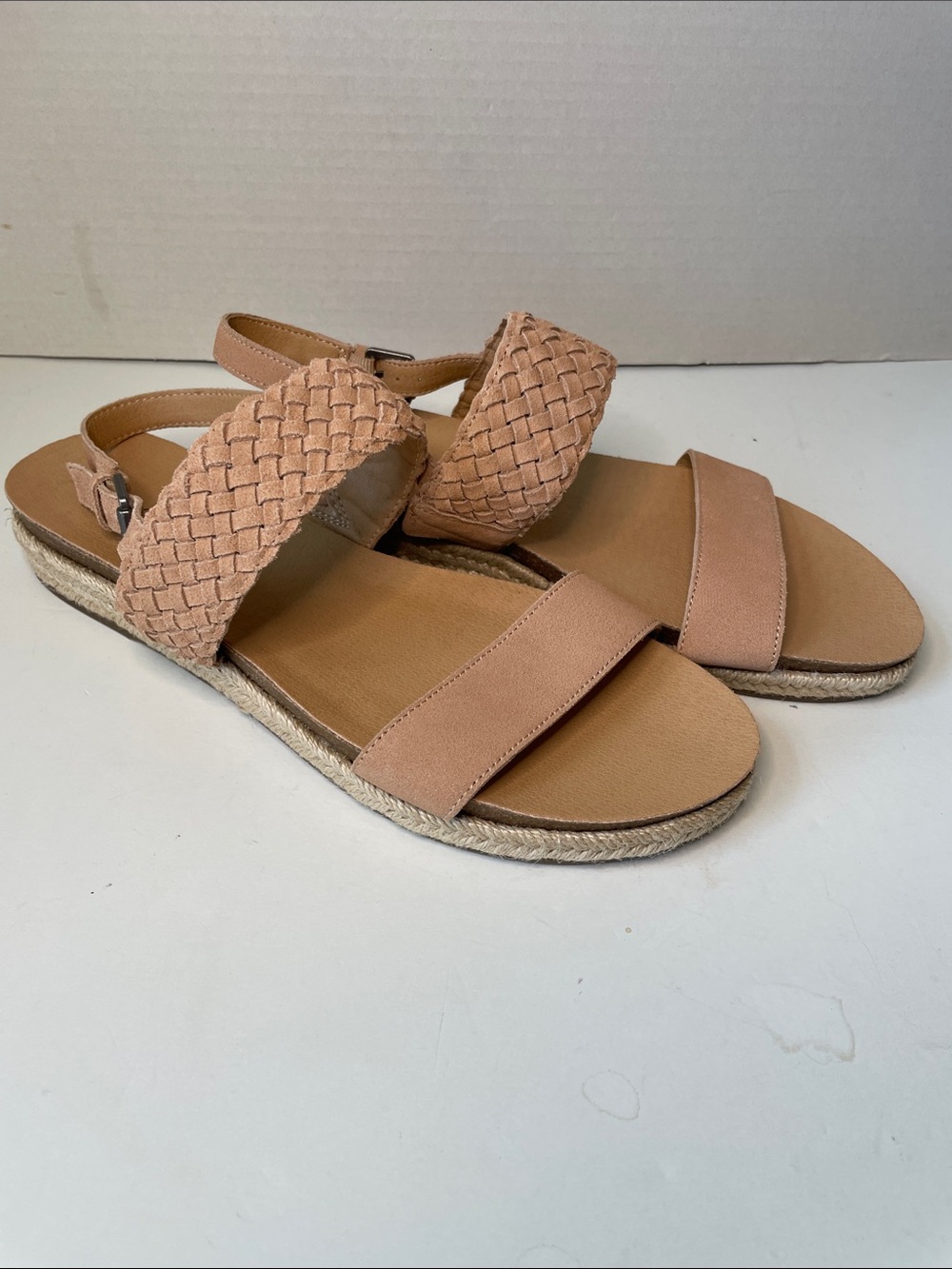 Lucky Brand Women's Size 9 Braided Strap Sandals in Light Tan NWOT